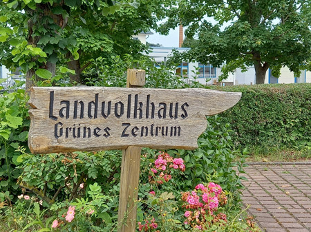 Landvolkhaus